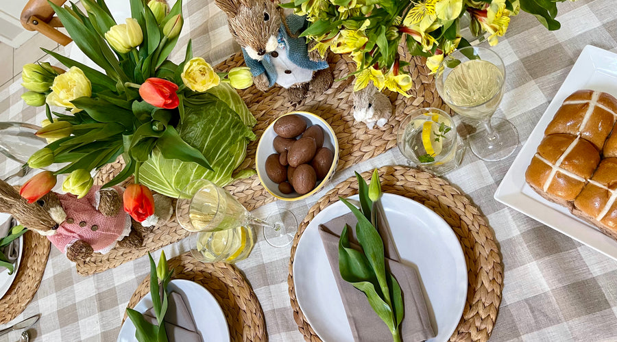 EASTER TULIP TABLE SETTING DISPLAY
