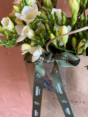 Freesias (40 stems) + Vase