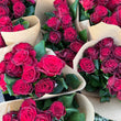 Load image into Gallery viewer, Gift Valentine Roses
