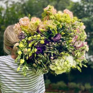 FARM FRESH LISIANTHUS - TRIPLE BUNCH